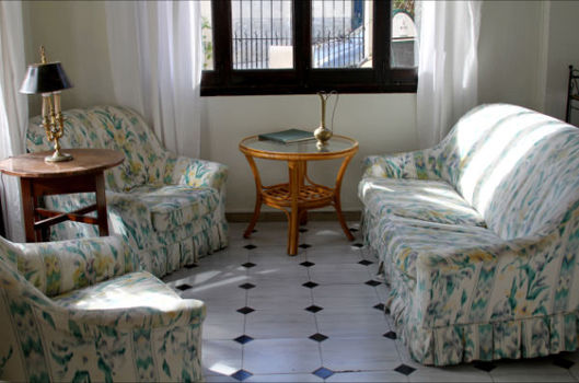 La Mimosa Guesthouse Магалуф Екстериор снимка